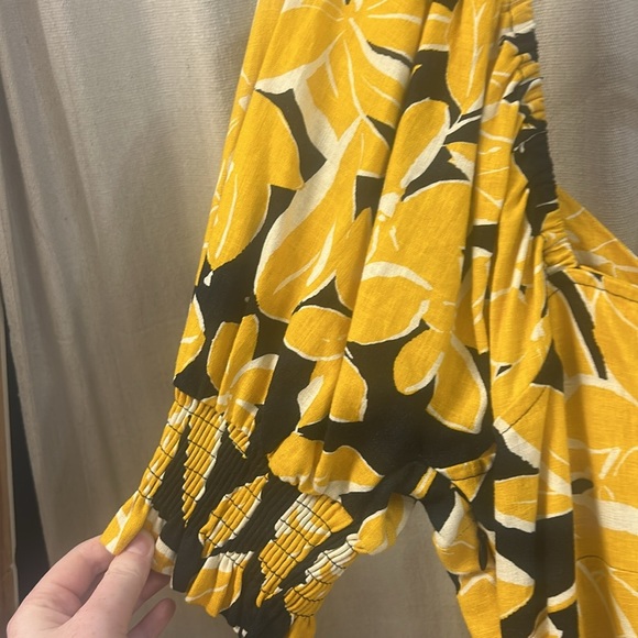 NWT Yellow and Navy  Linen Floral Print Dress - Who What Wear - Picture 4 of 7
